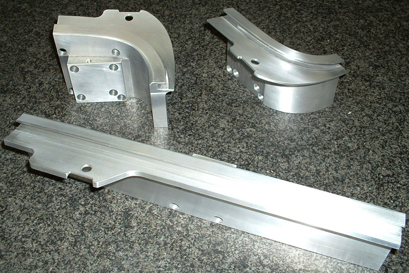 Innovativ-Mechanik Werkzeug + Maschinenbau NC Service GmbH, Nonnweiler-Primsta