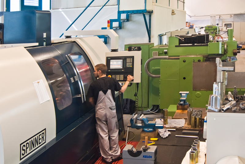 Innovativ-Mechanik Werkzeug + Maschinenbau NC Service GmbH, Nonnweiler-Primsta