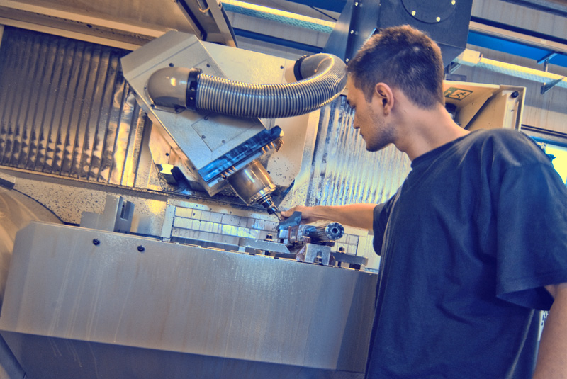 Innovativ-Mechanik Werkzeug + Maschinenbau NC Service GmbH, Nonnweiler-Primsta